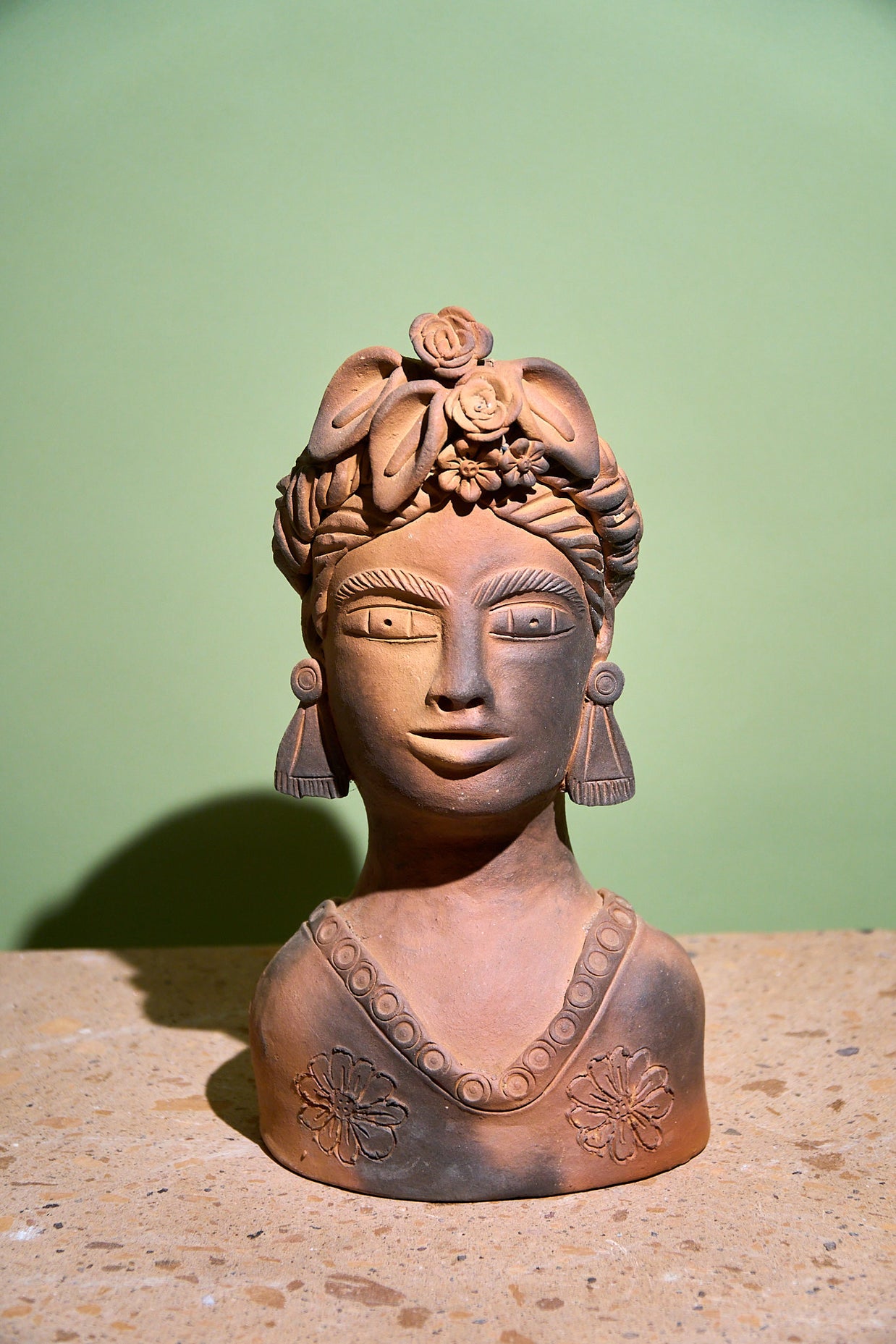 Maceta de busto mujer