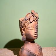 Maceta de busto mujer